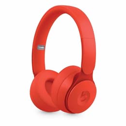 Beats Solo Pro noise Cancelling wireless Hörlurar med microphone - Röd