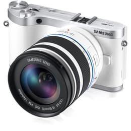 Reflex NX1000 - Vit + Samsung Samsung Lens 18-55 mm f/3.5-5.6 OIS III + Samsung Lens 50-200 mm f/4-5.6 ED OIS II f/3.5-5.6 + f/4-5.6