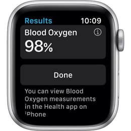 Apple Watch Series 6 (2020) GPS 44 mm - Aluminium Silver - Sportband Vit