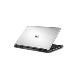 Dell Latitude 3330 13-tum (2018) - Core i3 - Gen 8 (U) - 8GB - SSD 128 GB QWERTY - Svensk