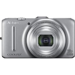 Nikon Coolpix S9300 - Fantomsilver + Nikon Nikon Nikkor 18x Wide Optical Zoom 25-450 mm f/3.5-5.9 ED VR