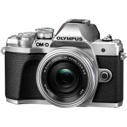 OM-D E-M10 II - Svart/Silver + Olympus M.Zuiko Digital 14-42mm 1:3.5-5.6 II R + M.Zuiko Digital ED 40-150mm F4-5.6 R f/3.5-5.6 + f/4-5.6