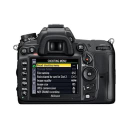 Reflex - Nikon D7000 Svart + Objektiv Nikon AF-S 18-200mm f/3.5-5.6 G ED DX VR