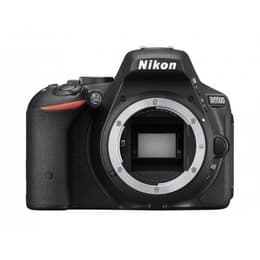 Reflex D5500 - Svart + Nikon AF-S Nikkor DX 18-105mm f/3.5-5.6G ED VR f/3.5-5.6