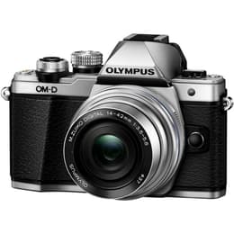 OM-D E-M10 Mark III - Grå/Svart + Olympus M.Zuiko Digital 14-42 mm f/3.5-5.6 EZ f/3.5-5.6