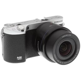 NX500 - Svart + Samsung NX 16-50mm f/3.5-5.6 Power Zoom ED OIS f/3.5-5.6