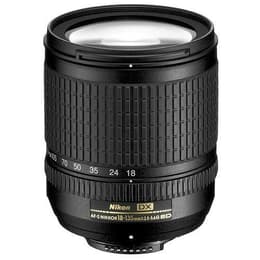 Reflex D5000 - Svart + Nikon Nikkor AF-S 18-135mm f/3.5-5.6G IF-ED DX f/3.5-5.6