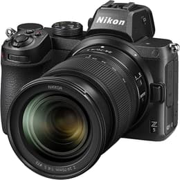 Reflex Z5 - Svart + Nikon Z 24-200mm f/4-6,3 VR 6.3