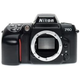 Reflex F60 - Svart + Nikon Nikon AF Nikkor 75-240mm f/4.5-5.6D f/4.5-5.6