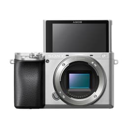 Alpha 6000 - Grå/Svart + Sony E PZ 16-50mm f/3.5-5.6 OSS f/3.5-5.6