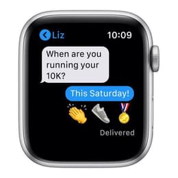 Apple Watch (Series 6) 2020 GPS + Mobilnät 44 - Rostfritt stål Silver - Sport loop Vit