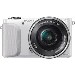 Alpha NEX-3N - Vit + Sony E 16-50mm F3.5-5.6 PZ OSS f/3-5.5-6