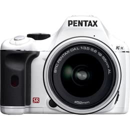 Reflex K-X - Vit + Pentax SMC Pentax-DAL 18-55mm f/3.5-5.6 AL f/3.5-5.6