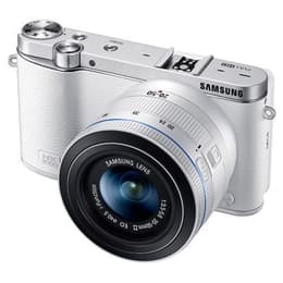 NX3000 - Vit + Samsung Samsung Lens 20-50mm f/3.5-5.6 ED OIS f/3.5-5.6